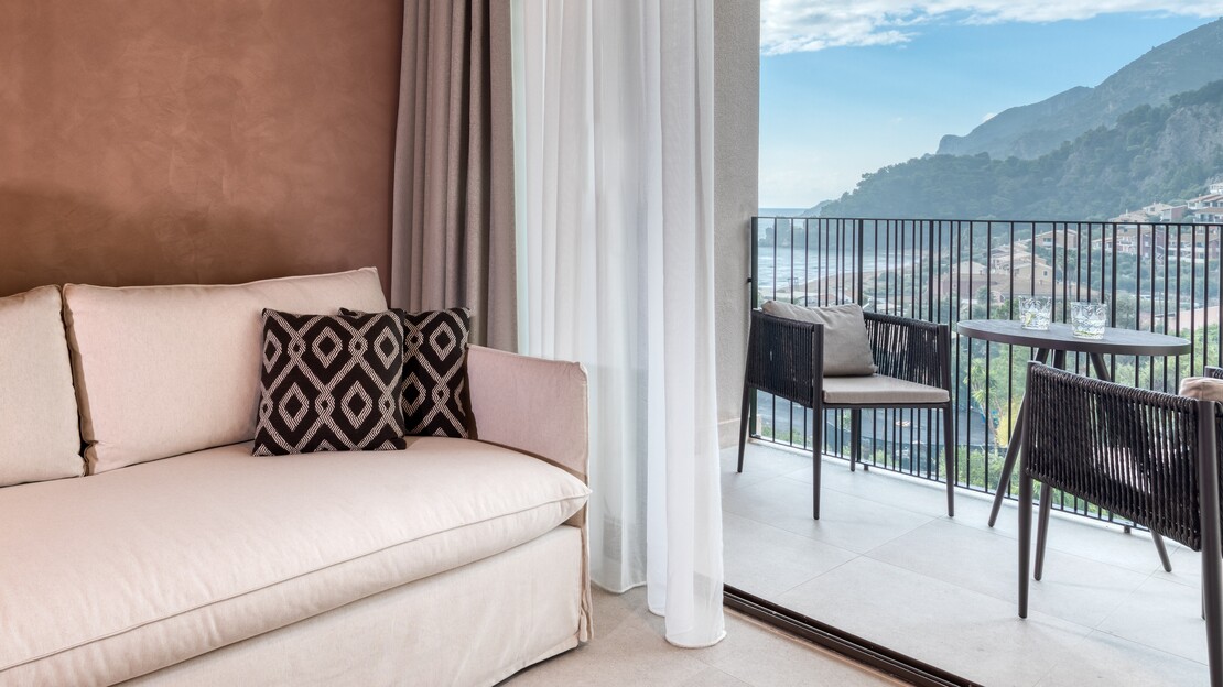  Horizon Open Plan Suite